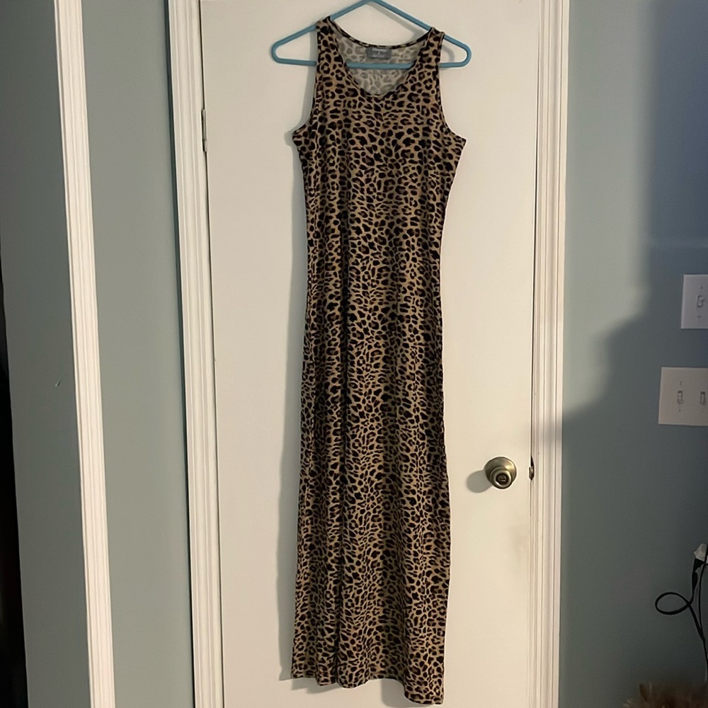 New without tags, body con women’s animal print dress small